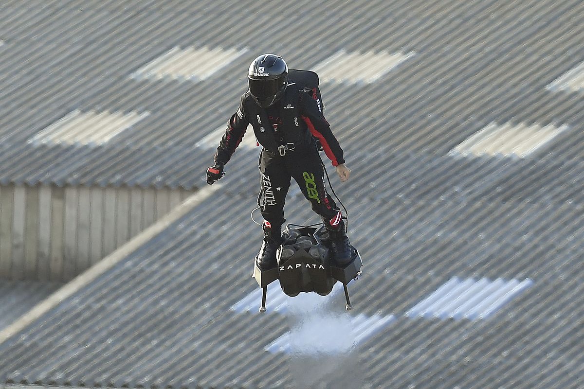 French Inventor Franky Zapata Successfully Crossed The Channel On A Jet-Powered Hoverboard For The First Time